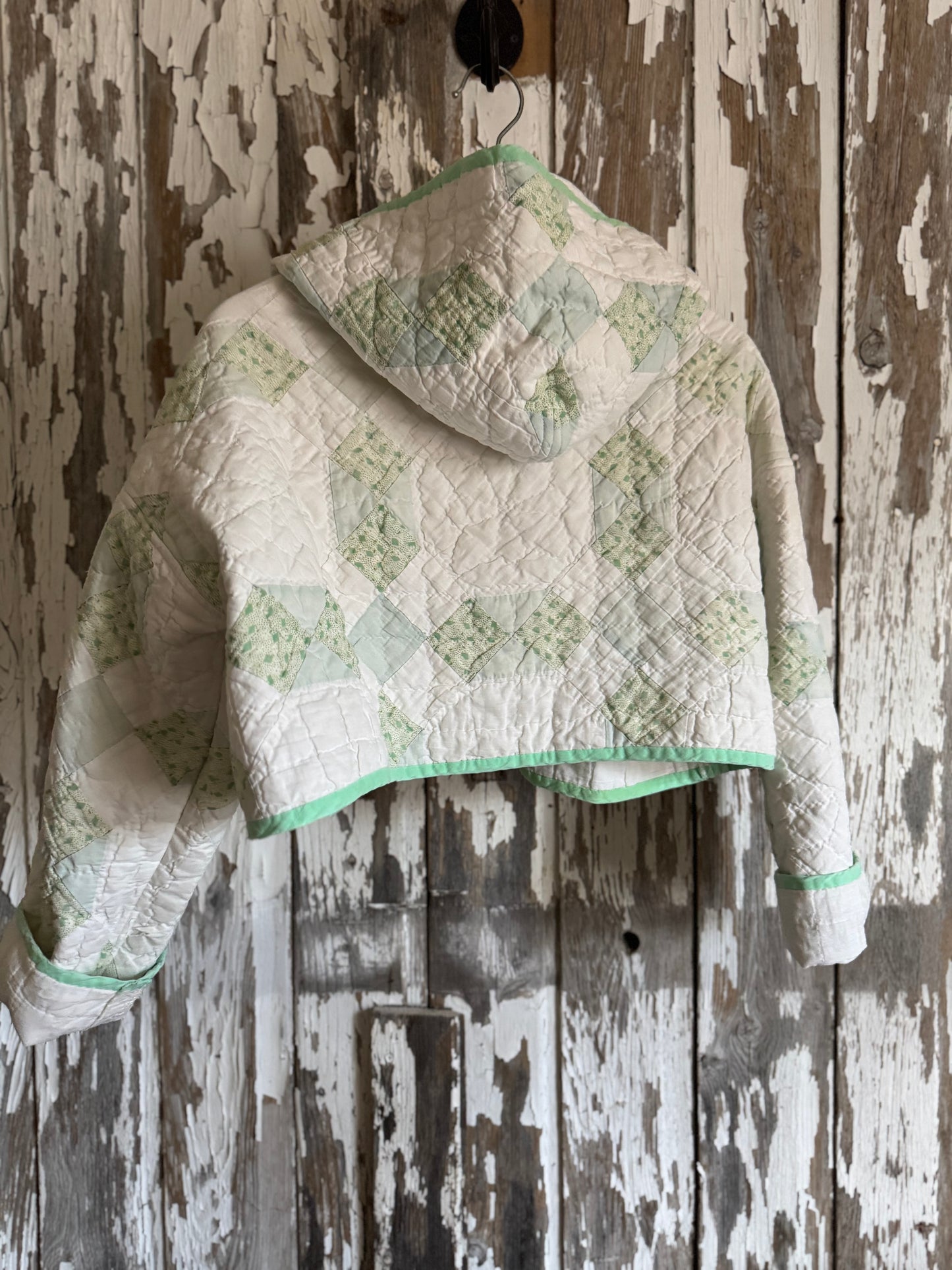 Cropped Hooded Quilt Coat