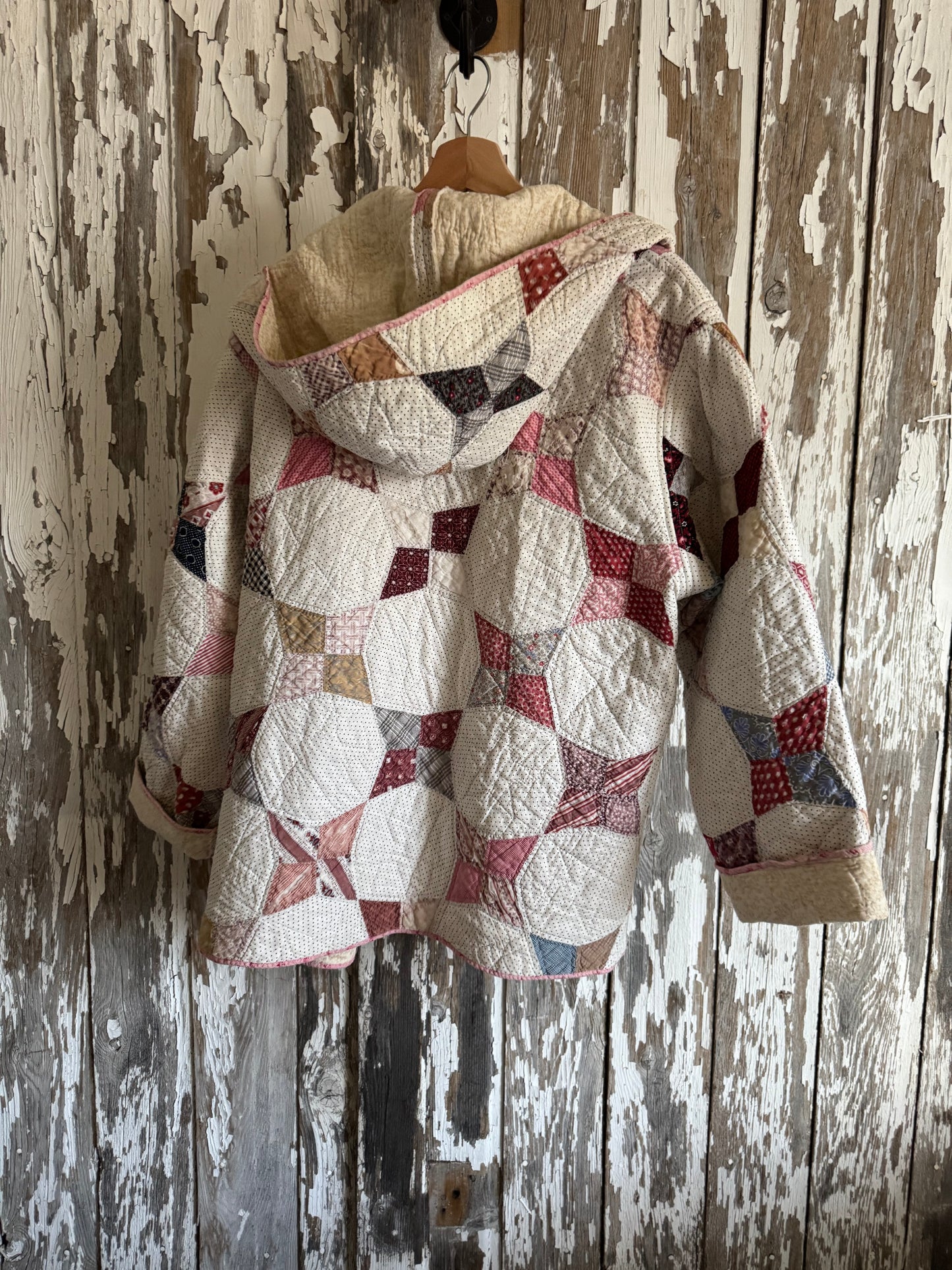 Multi Star Hooded Quilt Coat